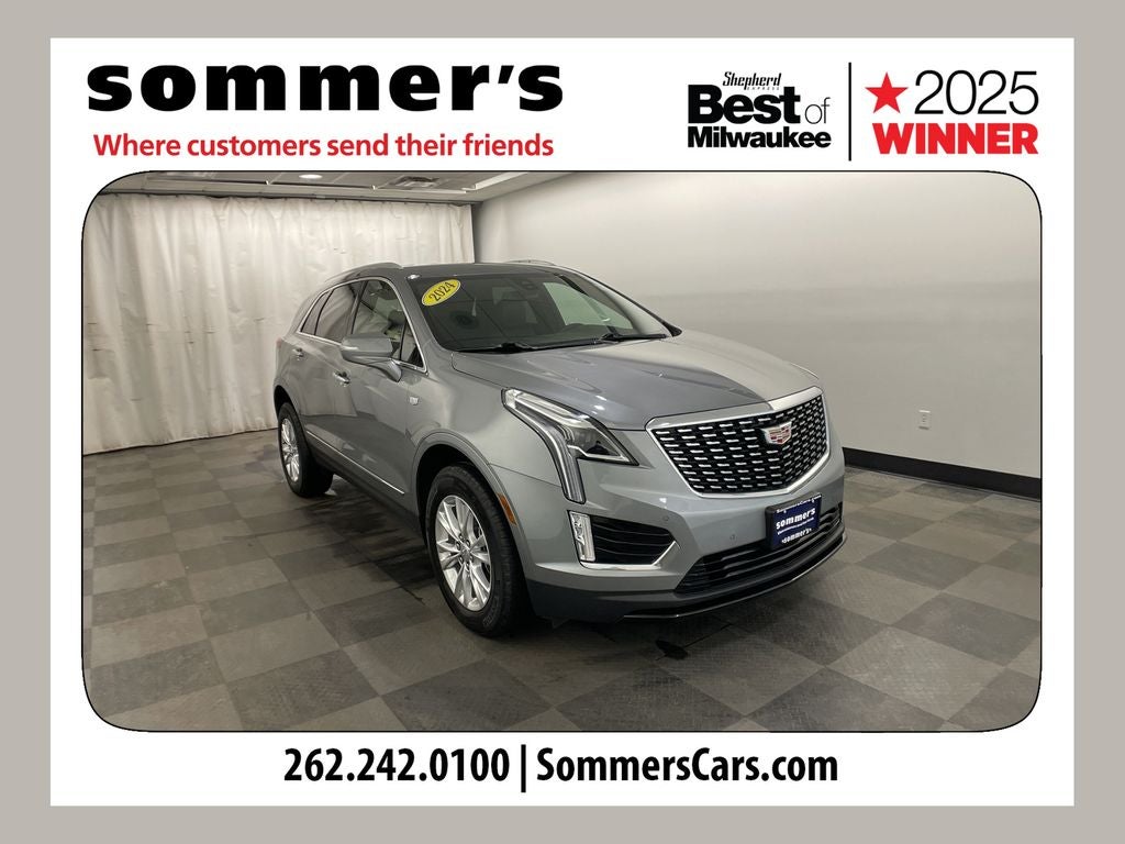 2024 Cadillac XT5 Luxury in Argent Silver Metallic — front three-quarter view
